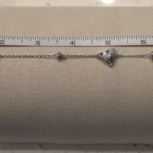 Elegant White Gold Tone Cheetah Bracelet - Picture 4 of 4